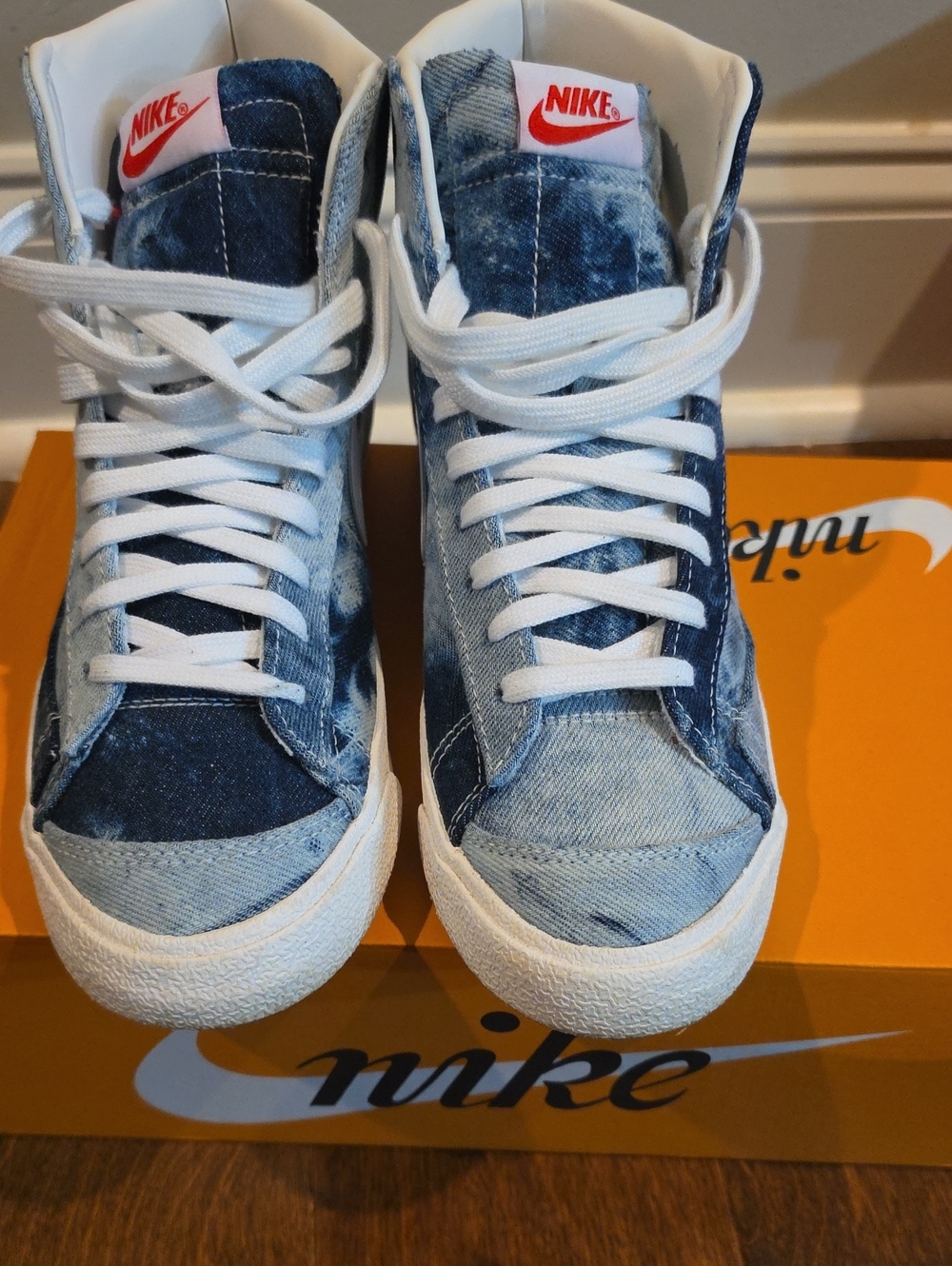 Nike Women's High-Top Denim Sneakers in Blue and White with Red Logo